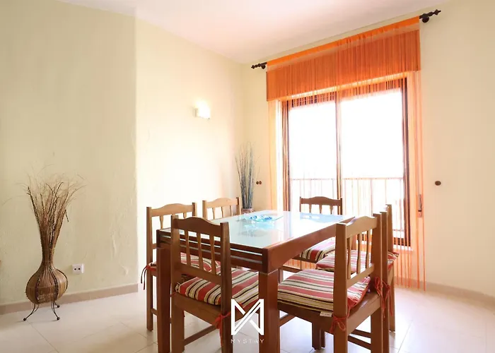 Appartement Mystay - *